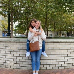 Meet your Posher, Lizzie